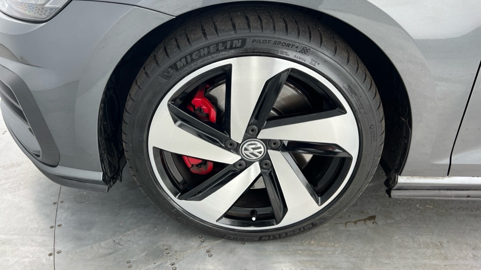 Used Volkswagen Golf 2019 for sale - 76458841: Photo 17