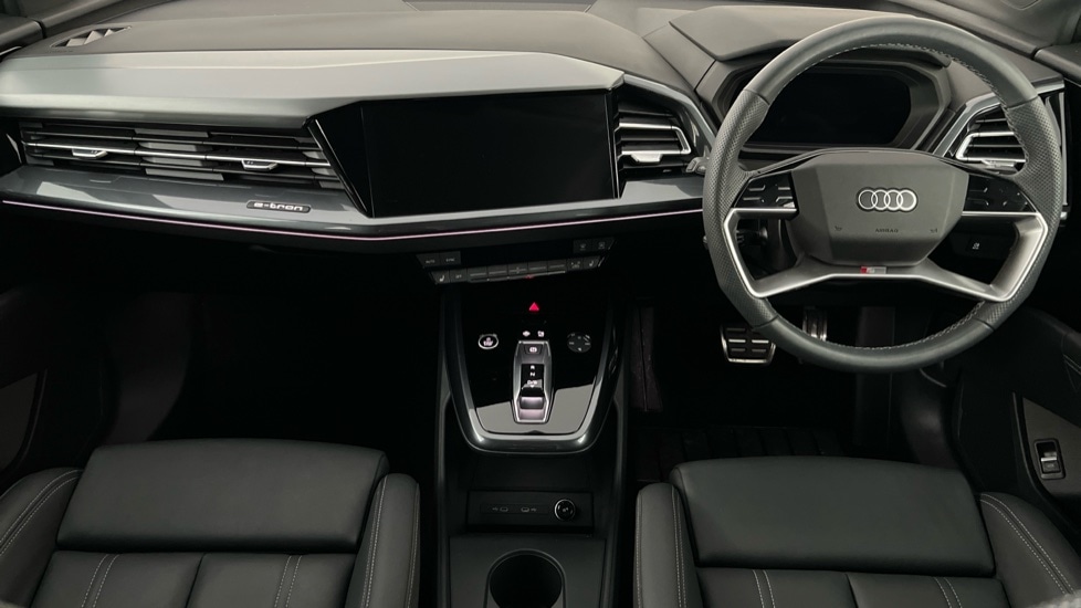 Used Audi Q4 e-tron 2024 for sale - 76302290: Photo 12