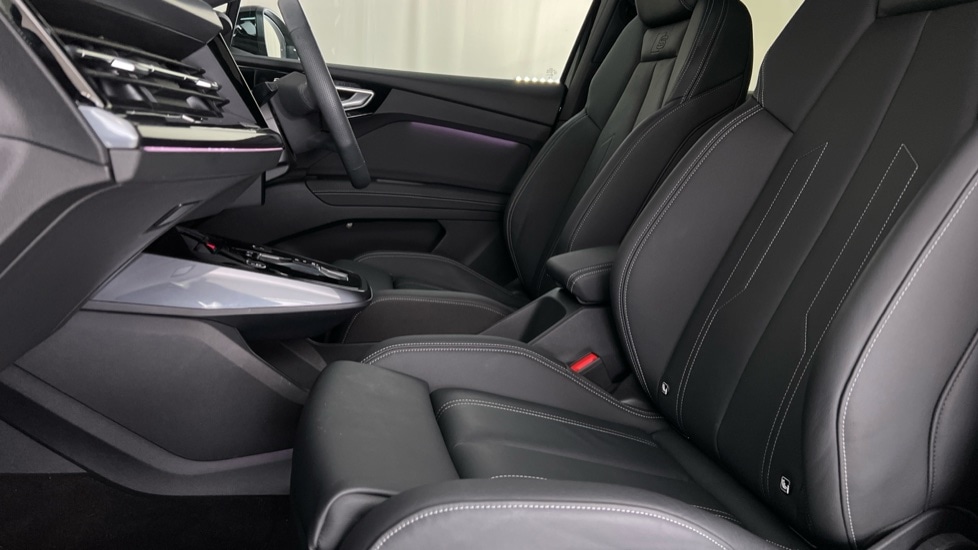 Used Audi Q4 e-tron 2024 for sale - 76302290: Photo 17