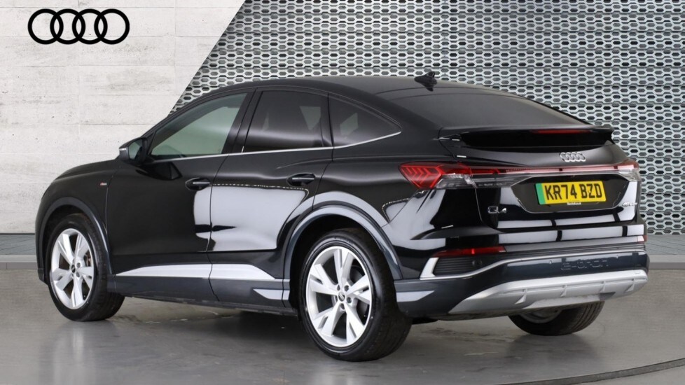 Used Audi Q4 e-tron 2024 for sale - 76302290: Photo 3