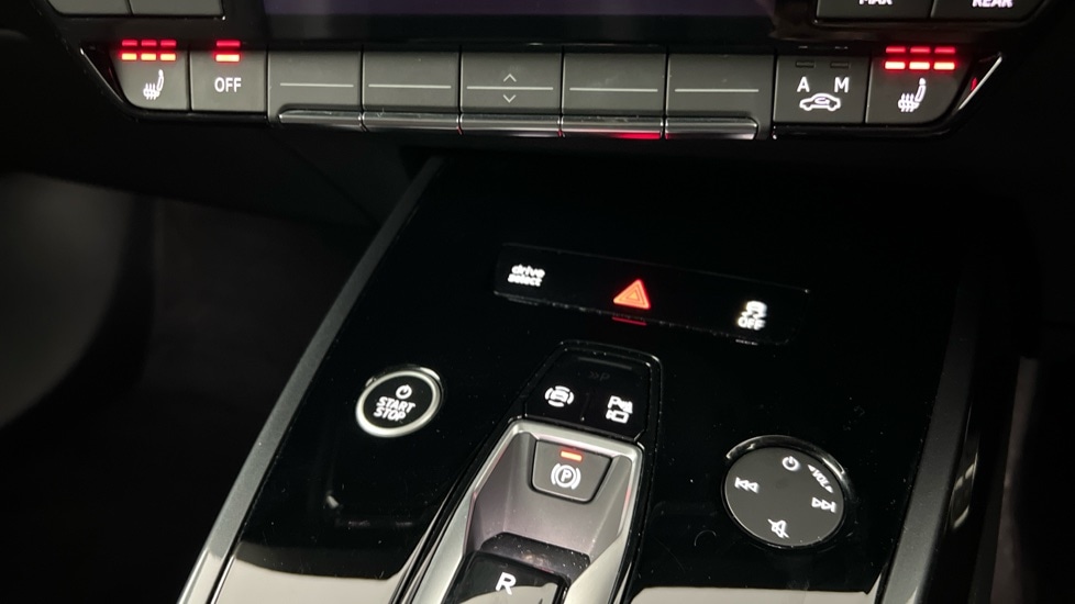 Used Audi Q4 e-tron 2024 for sale - 76302290: Photo 34