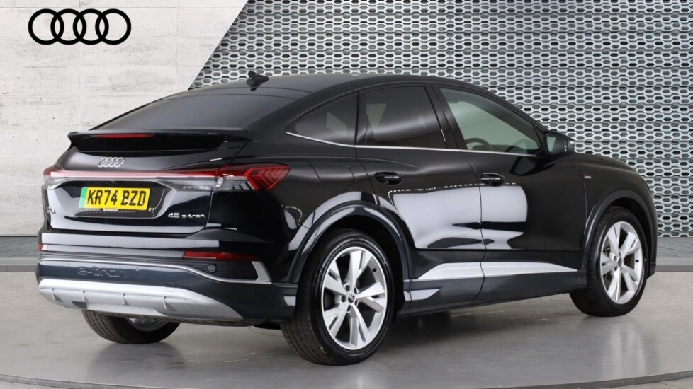 Used Audi Q4 e-tron 2024 for sale - 76302290: Photo 8