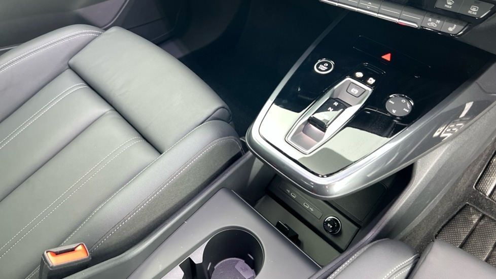 Used Audi Q4 e-tron 2025 for sale - 76872487: Photo 19