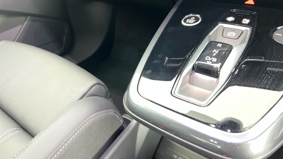 Used Audi Q4 e-tron 2025 for sale - 76872487: Photo 35