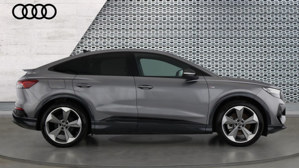 Used Audi Q4 e-tron 2025 for sale - 76872487: Photo 4