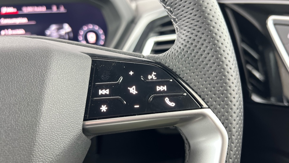 Used Audi Q4 e-tron 2025 for sale - 76872487: Photo 42