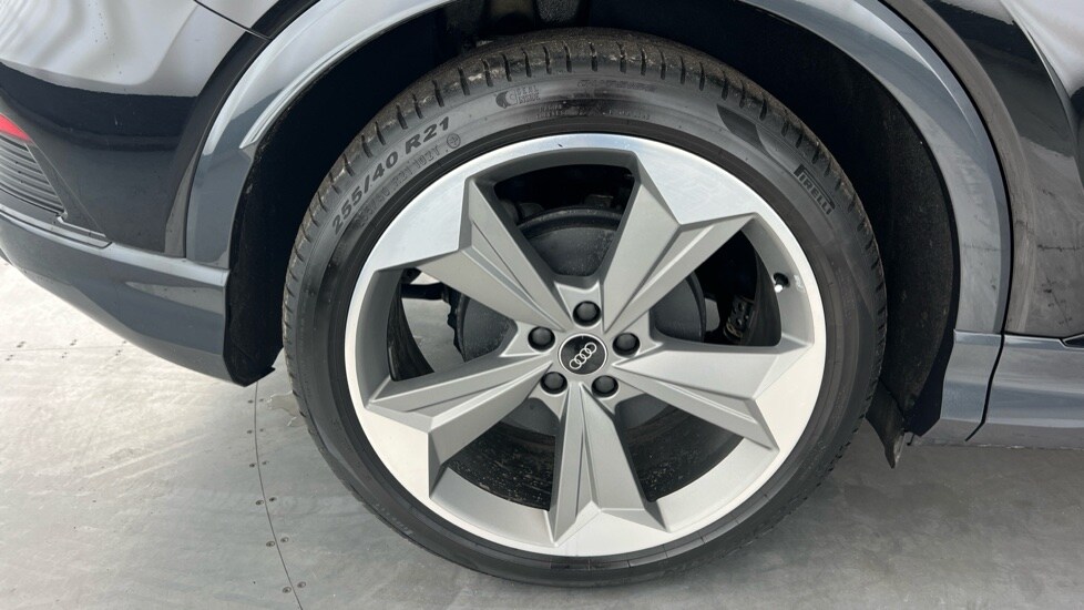 Used Audi Q4 e-tron 2024 for sale - 76873360: Photo 23