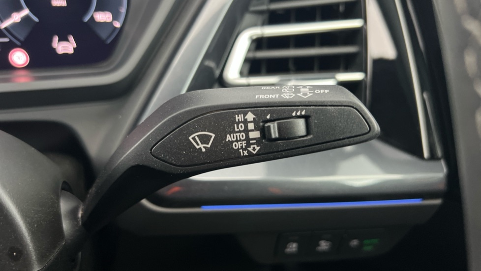 Used Audi Q4 e-tron 2024 for sale - 76873360: Photo 33