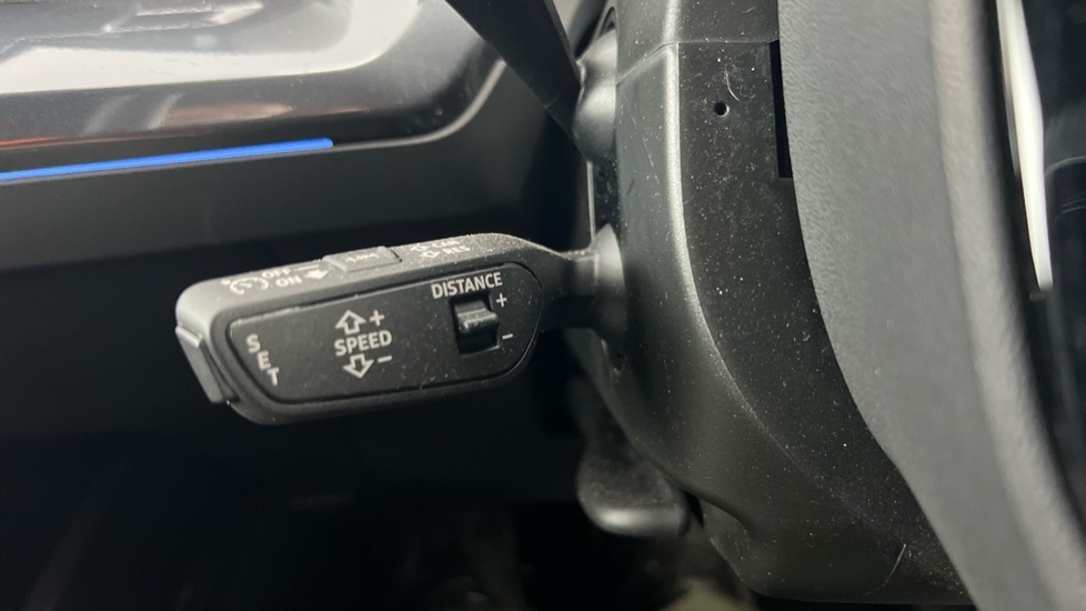 Used Audi Q4 e-tron 2024 for sale - 76873360: Photo 48