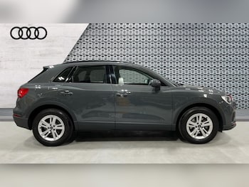 Used Audi Q3 2023 for sale - 76203730: Photo