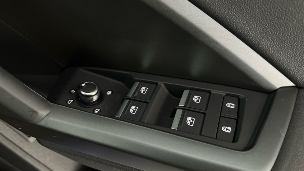 Used Audi Q3 2024 for sale - 76869035: Photo 27