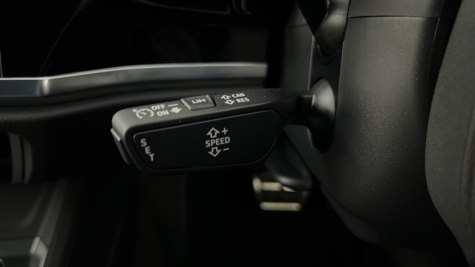 Used Audi Q3 2024 for sale - 76869035: Photo 31