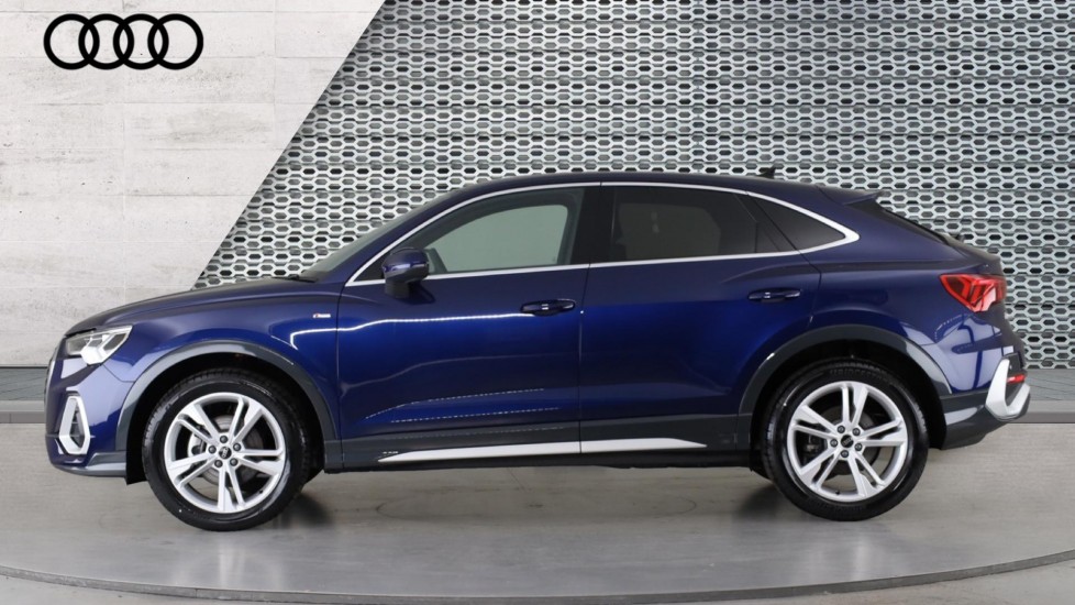 Used Audi Q3 2024 for sale - 76869035: Photo 9