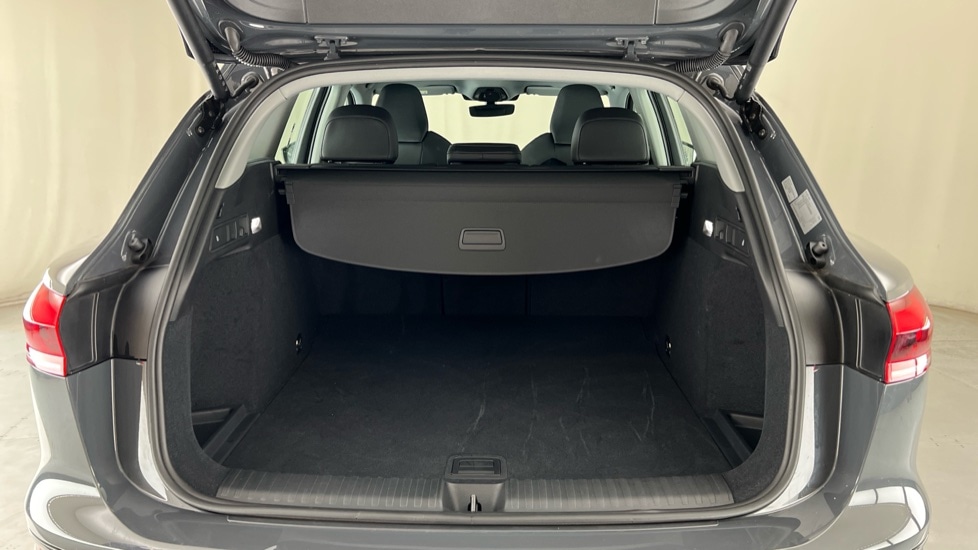 Used Audi Q6 e-tron 2025 for sale - 76874797: Photo 18