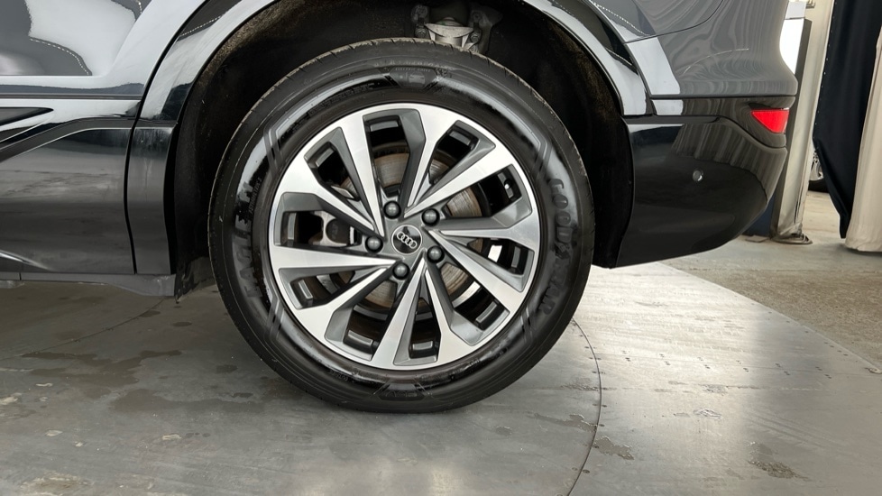 Used Audi Q6 e-tron 2025 for sale - 76874797: Photo 22