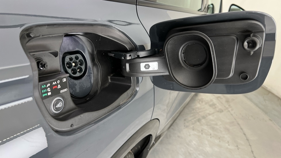 Used Audi Q6 e-tron 2025 for sale - 76874797: Photo 26