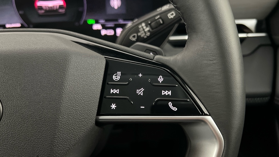 Used Audi Q6 e-tron 2025 for sale - 76874797: Photo 30