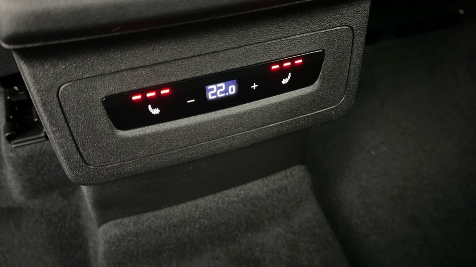 Used Audi Q6 e-tron 2025 for sale - 76874797: Photo 40