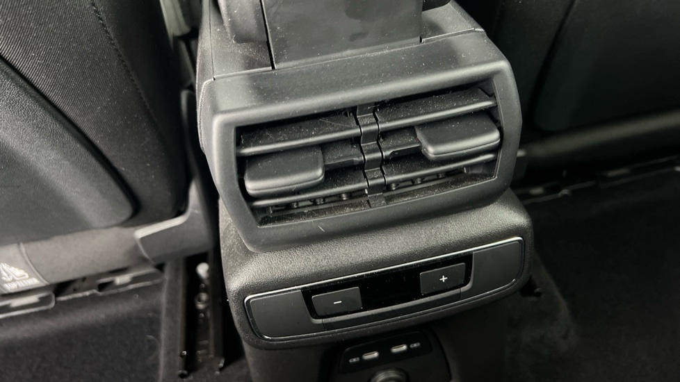 Used Audi Q4 e-tron 2022 for sale - 75929708: Photo 35