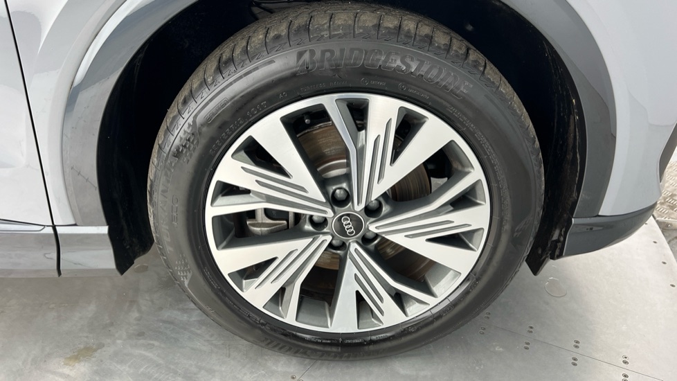 Used Audi Q4 e-tron 2022 for sale - 75929708: Photo 5