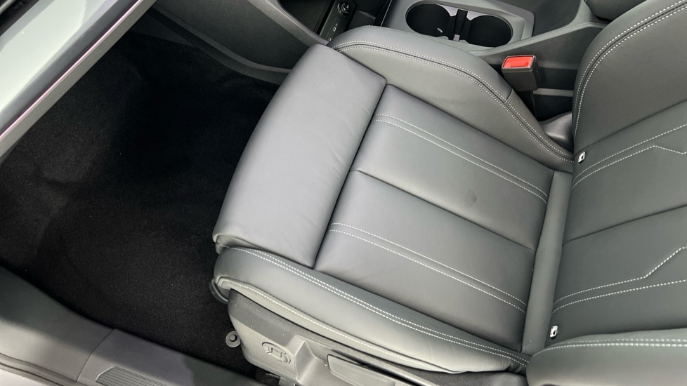 Used Audi Q4 e-tron 2025 for sale - 77050906: Photo 32