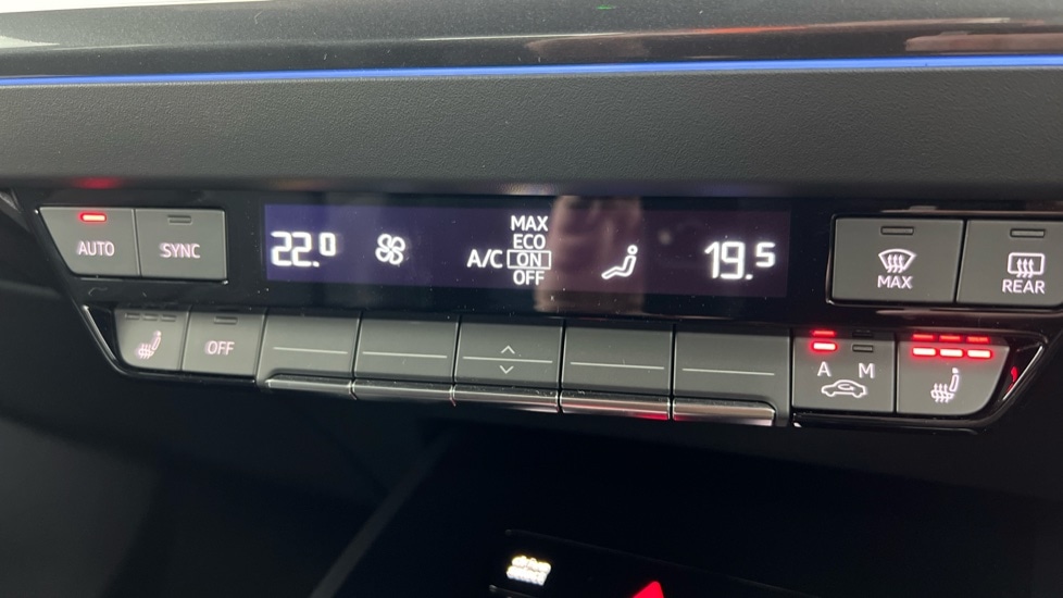 Used Audi Q4 e-tron 2025 for sale - 77050906: Photo 53