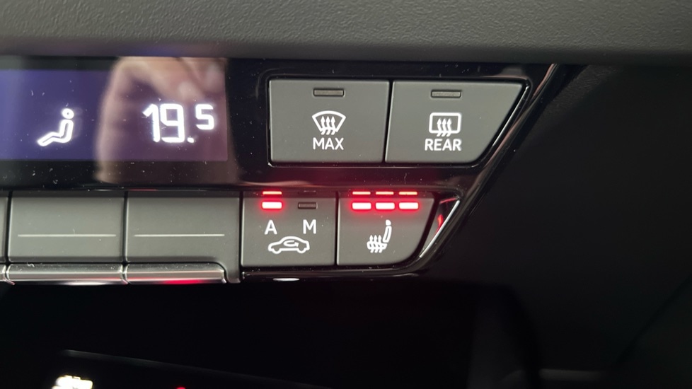 Used Audi Q4 e-tron 2025 for sale - 77050906: Photo 54