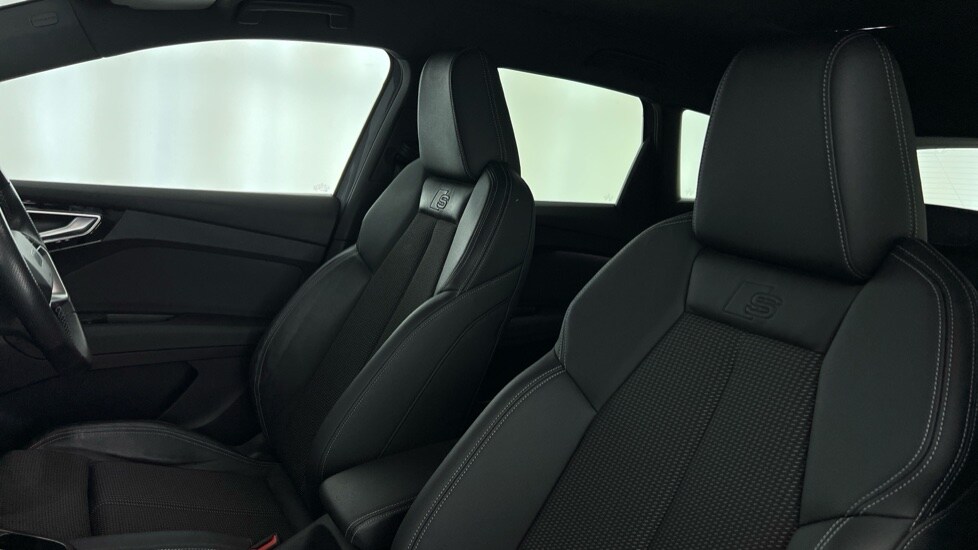 Used Audi Q4 e-tron 2022 for sale - 76873345: Photo 17