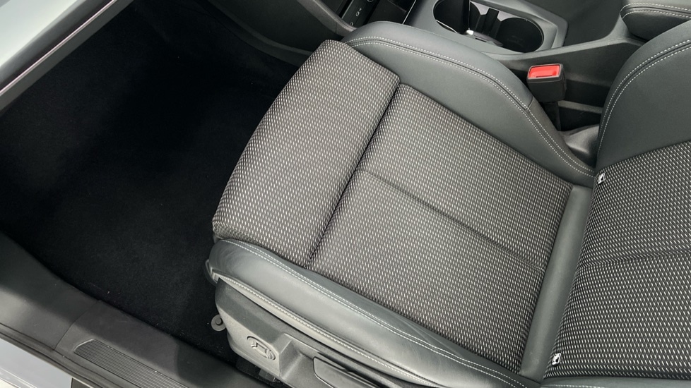 Used Audi Q4 e-tron 2022 for sale - 76873345: Photo 32