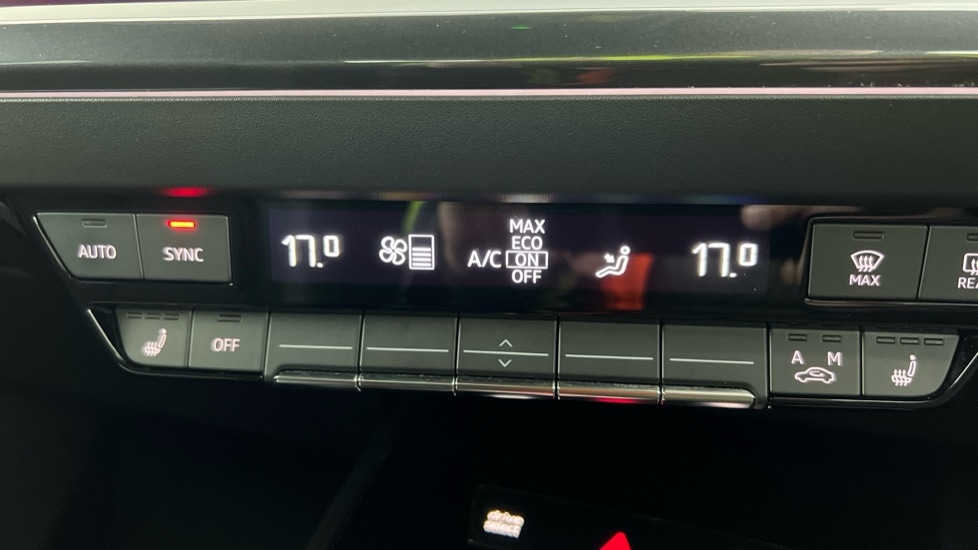 Used Audi Q4 e-tron 2022 for sale - 76873345: Photo 51