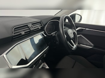 Used Audi Q3 2021 for sale - 75579953: Photo