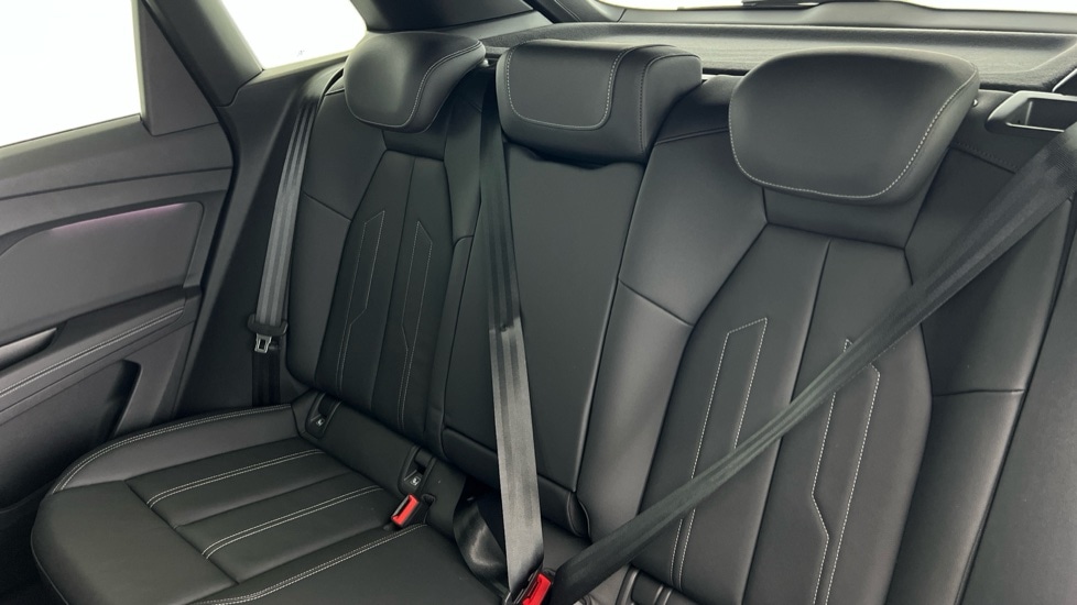 Used Audi Q4 e-tron 2024 for sale - 76514880: Photo 15