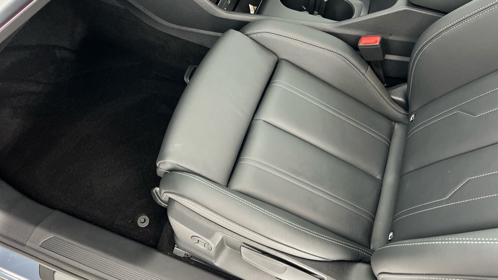 Used Audi Q4 e-tron 2024 for sale - 76514880: Photo 31