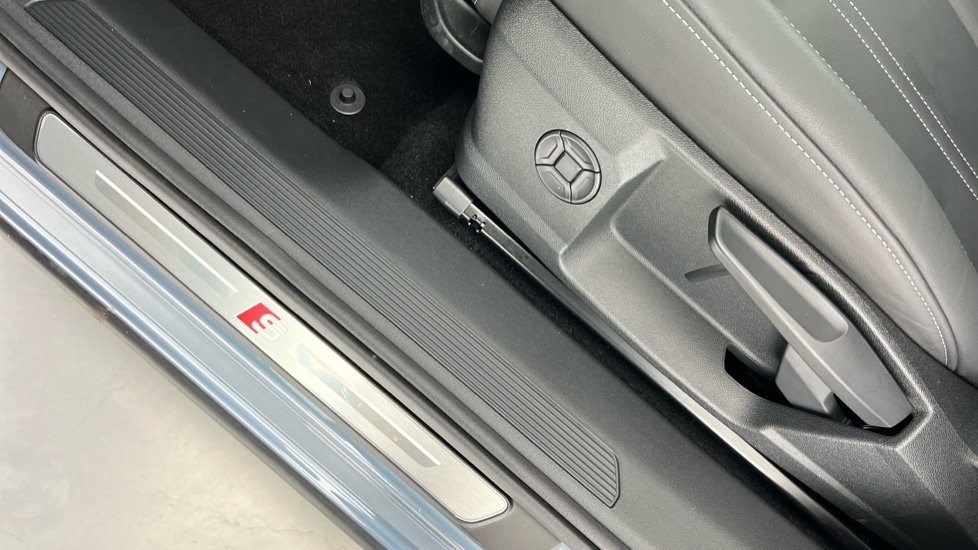 Used Audi Q4 e-tron 2024 for sale - 76514880: Photo 36