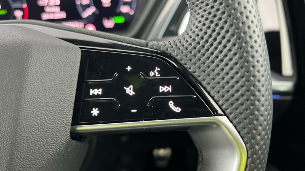 Used Audi Q4 e-tron 2024 for sale - 76514880: Photo 38