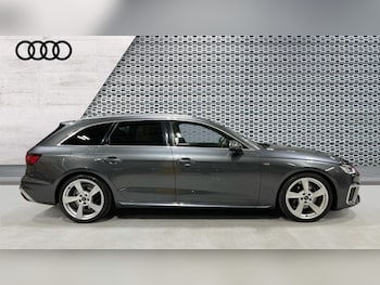 Used Audi A4 2021 for sale - 75471096: Photo