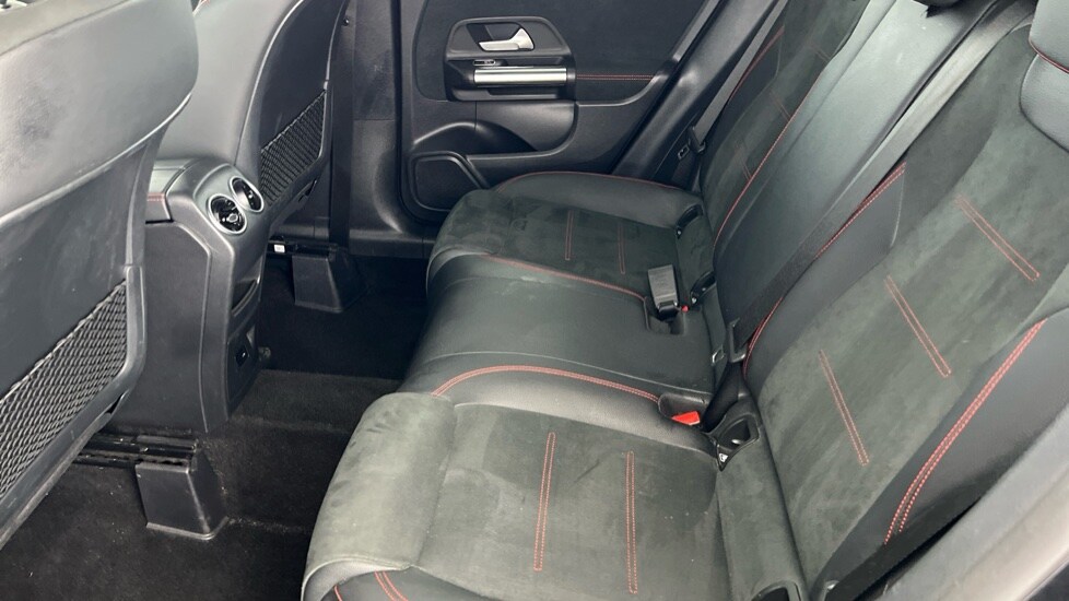 Used Mercedes-Benz GLA 2022 for sale - 76552542: Photo 14