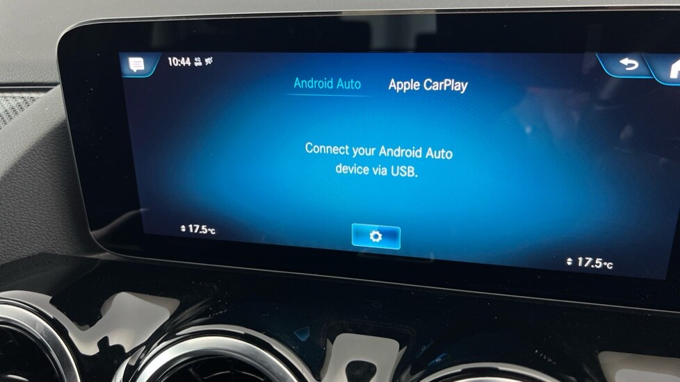 Used Mercedes-Benz GLA 2022 for sale - 76552542: Photo 37