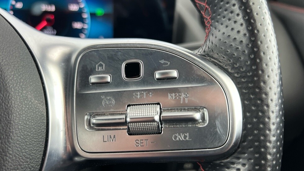 Used Mercedes-Benz GLA 2022 for sale - 76552542: Photo 38