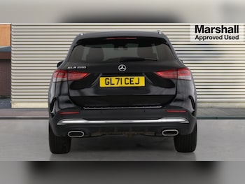 Used Mercedes-Benz GLA 2022 for sale - 76552542: Photo