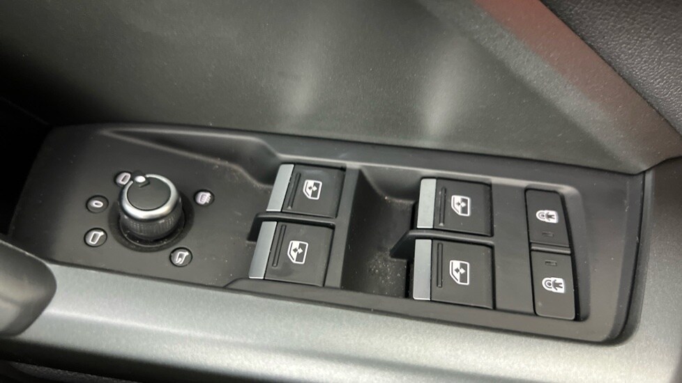 Used Audi Q3 2025 for sale - 76874635: Photo 40