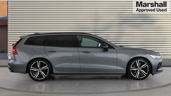 Used Volvo V60 2019 for sale - 75471048: Photo 2
