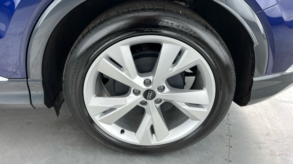 Used Audi Q4 e-tron 2024 for sale - 76302236: Photo 22