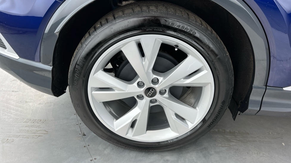 Used Audi Q4 e-tron 2024 for sale - 76302236: Photo 23