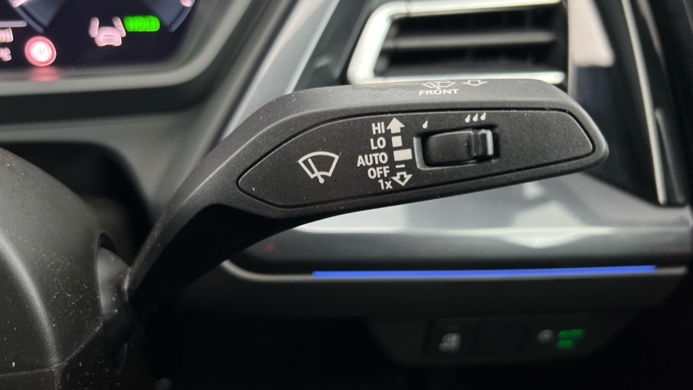 Used Audi Q4 e-tron 2024 for sale - 76302236: Photo 32