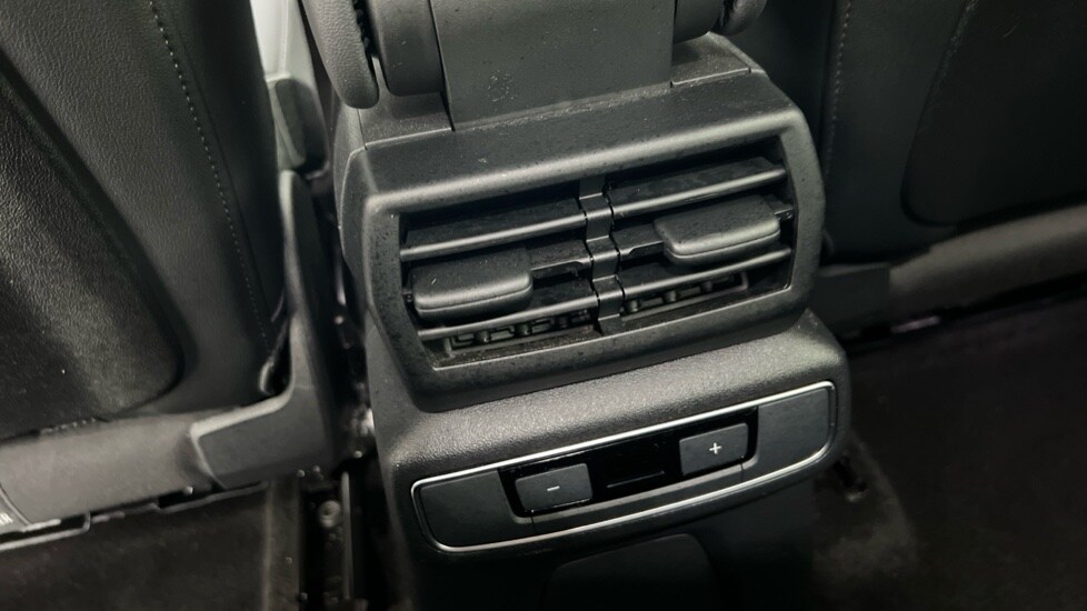Used Audi Q4 e-tron 2024 for sale - 76302236: Photo 35