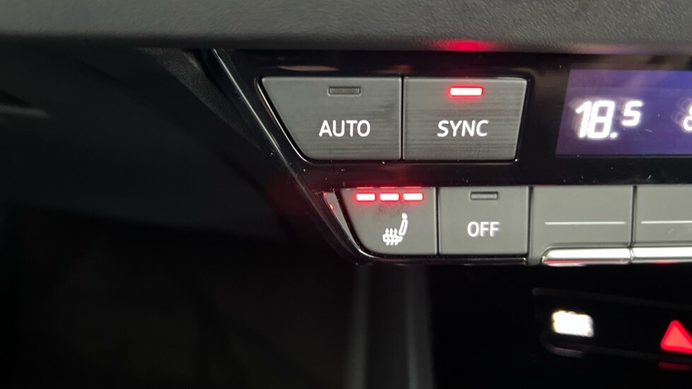 Used Audi Q4 e-tron 2024 for sale - 76302236: Photo 47