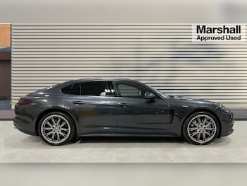 Used Porsche Panamera 2018 for sale - 76869539: Photo
