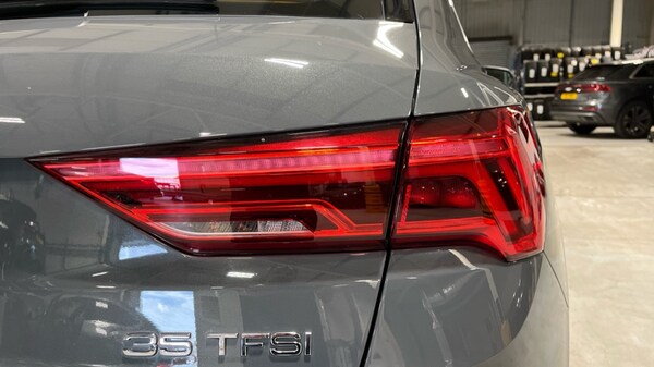 Used Audi Q3 2023 for sale - 75682808: Photo 33