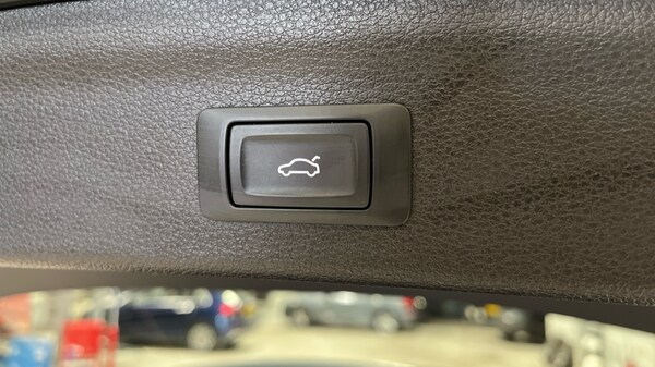 Used Audi Q3 2023 for sale - 75682808: Photo 37